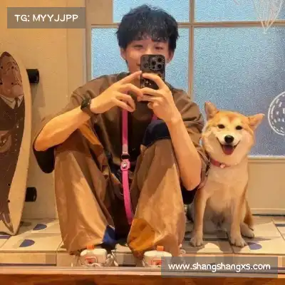 滑凤默